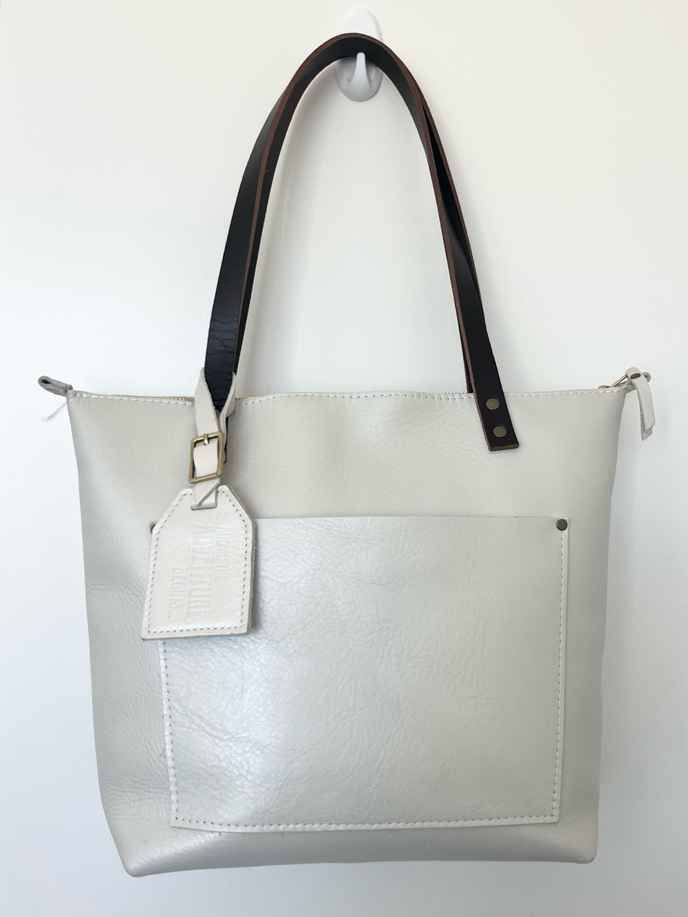 Portland Leather Goods Beluga Medium Zipper Tote Bag PLG Unicorn Grandles